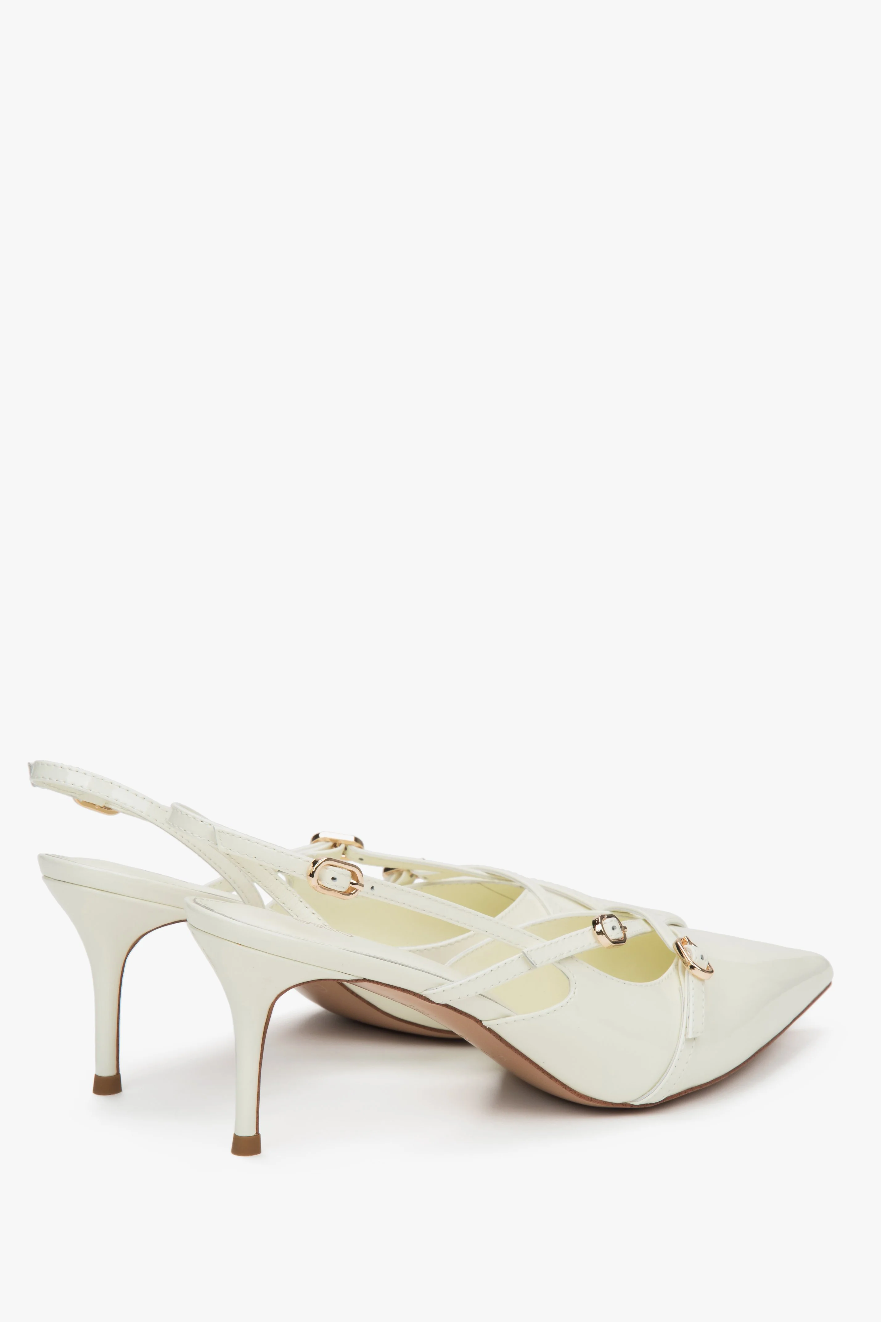 Jasnobeżowe czółenka damskie typu slingback z lakierowanej skóry naturalnej Estro ER00117222 - Image 4