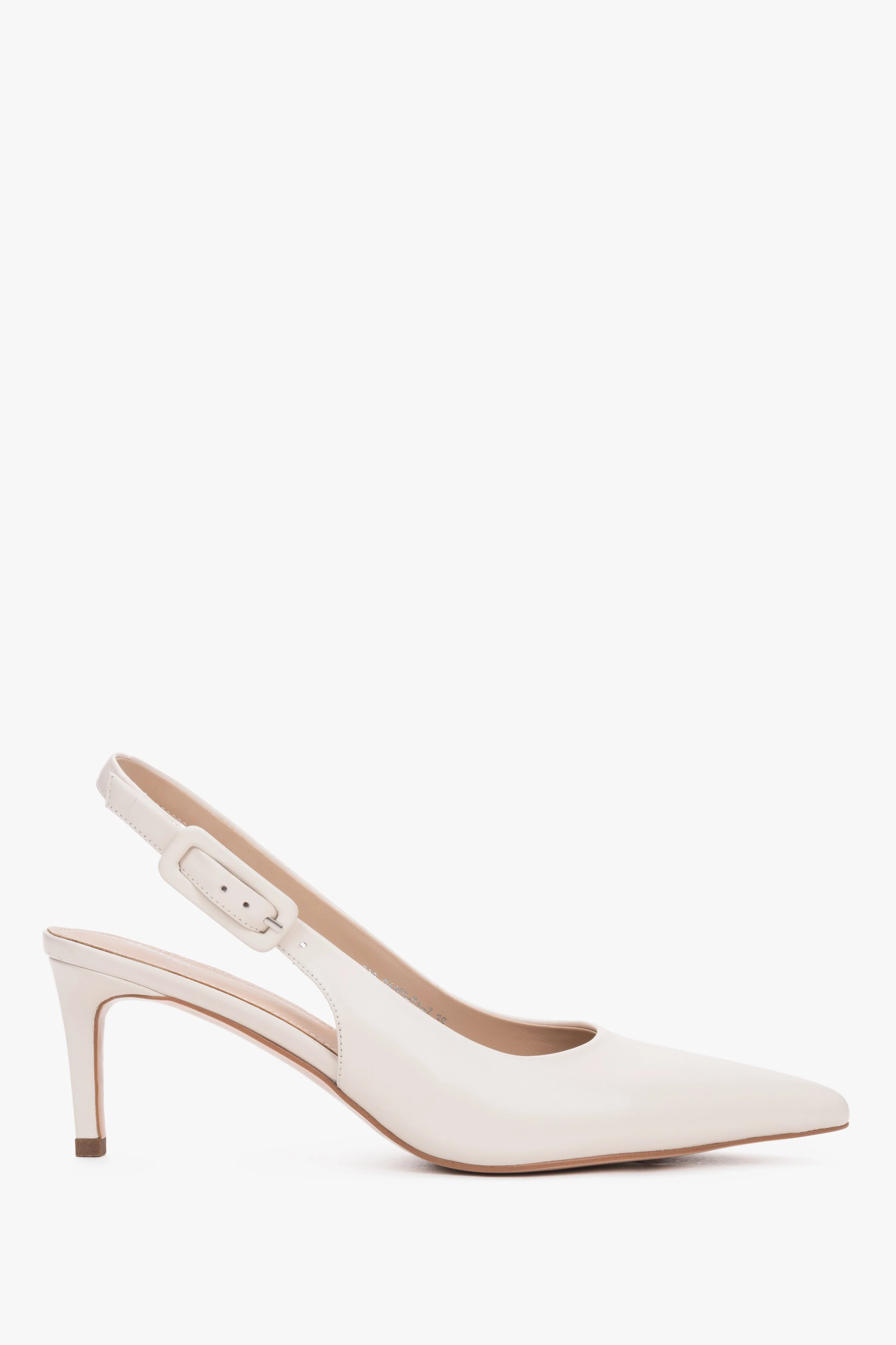 Mlecznobeżowe czółenka damskie typu slingback ze skóry naturalnej na stabilnej szpilce Estro ER00119282