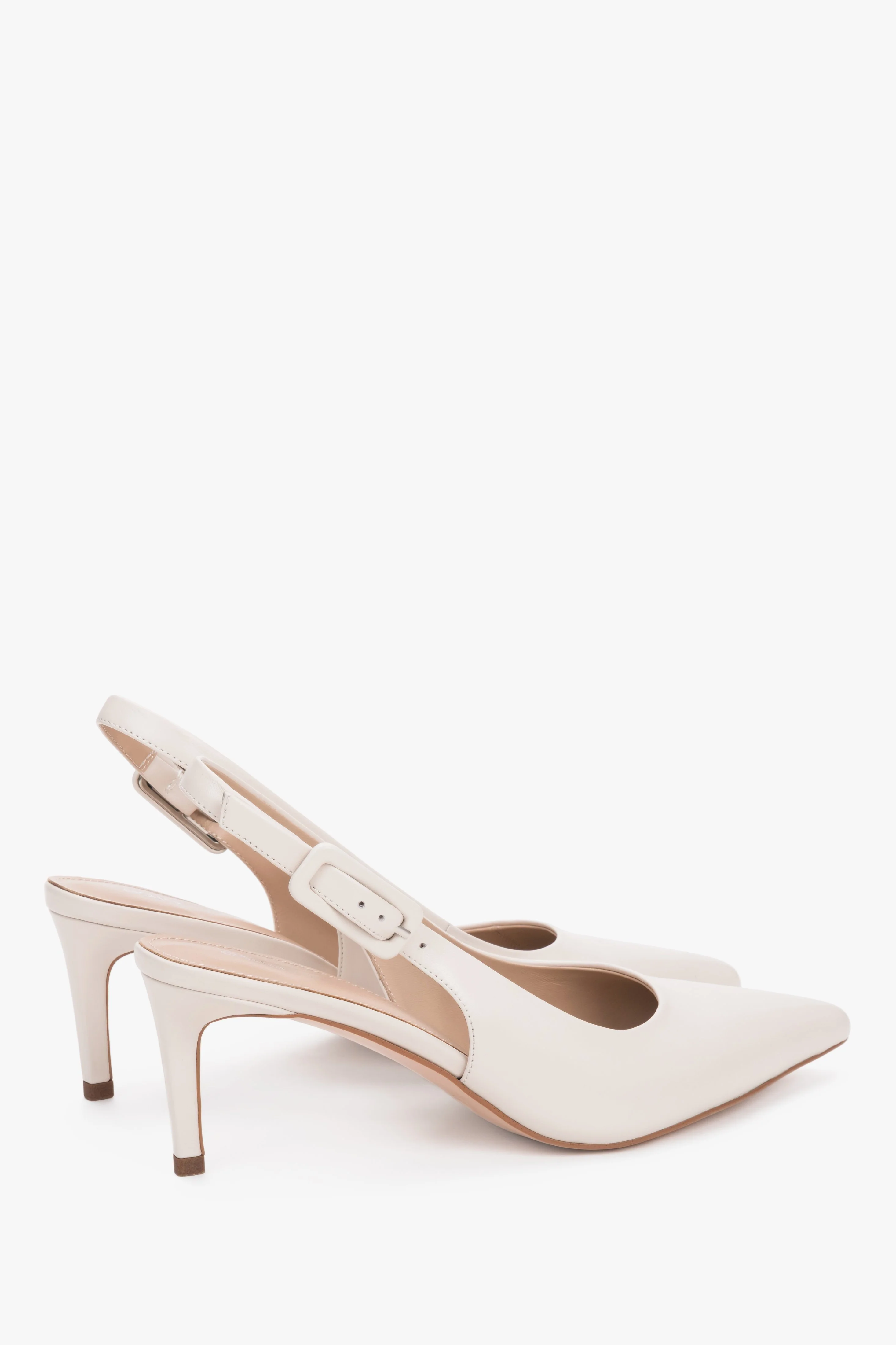Mlecznobeżowe czółenka damskie typu slingback ze skóry naturalnej na stabilnej szpilce Estro ER00119282 - Image 5