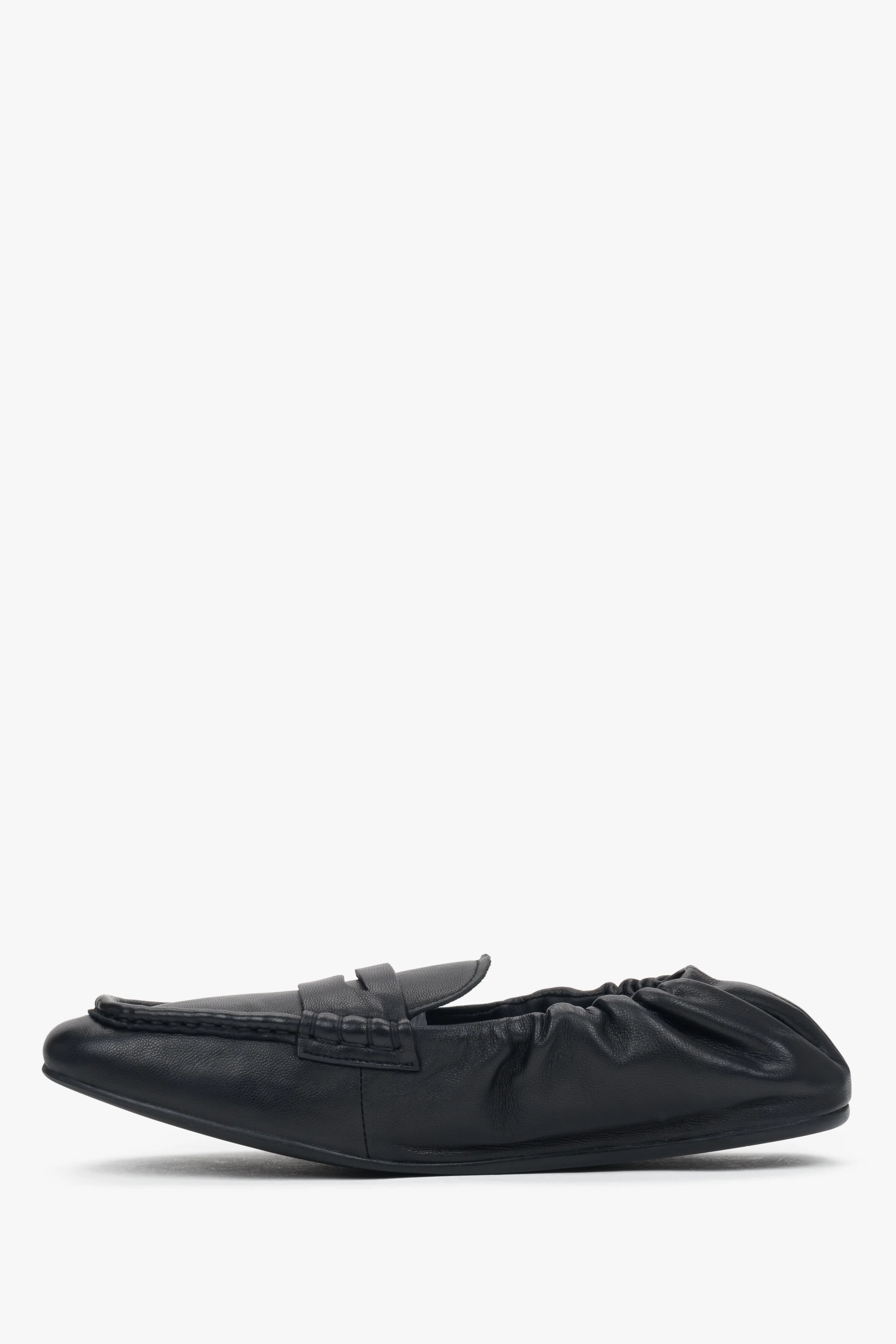 Elastyczne czarne loafersy damskie z miękkim zapiętkiem Estro ER00118783 - Image 3