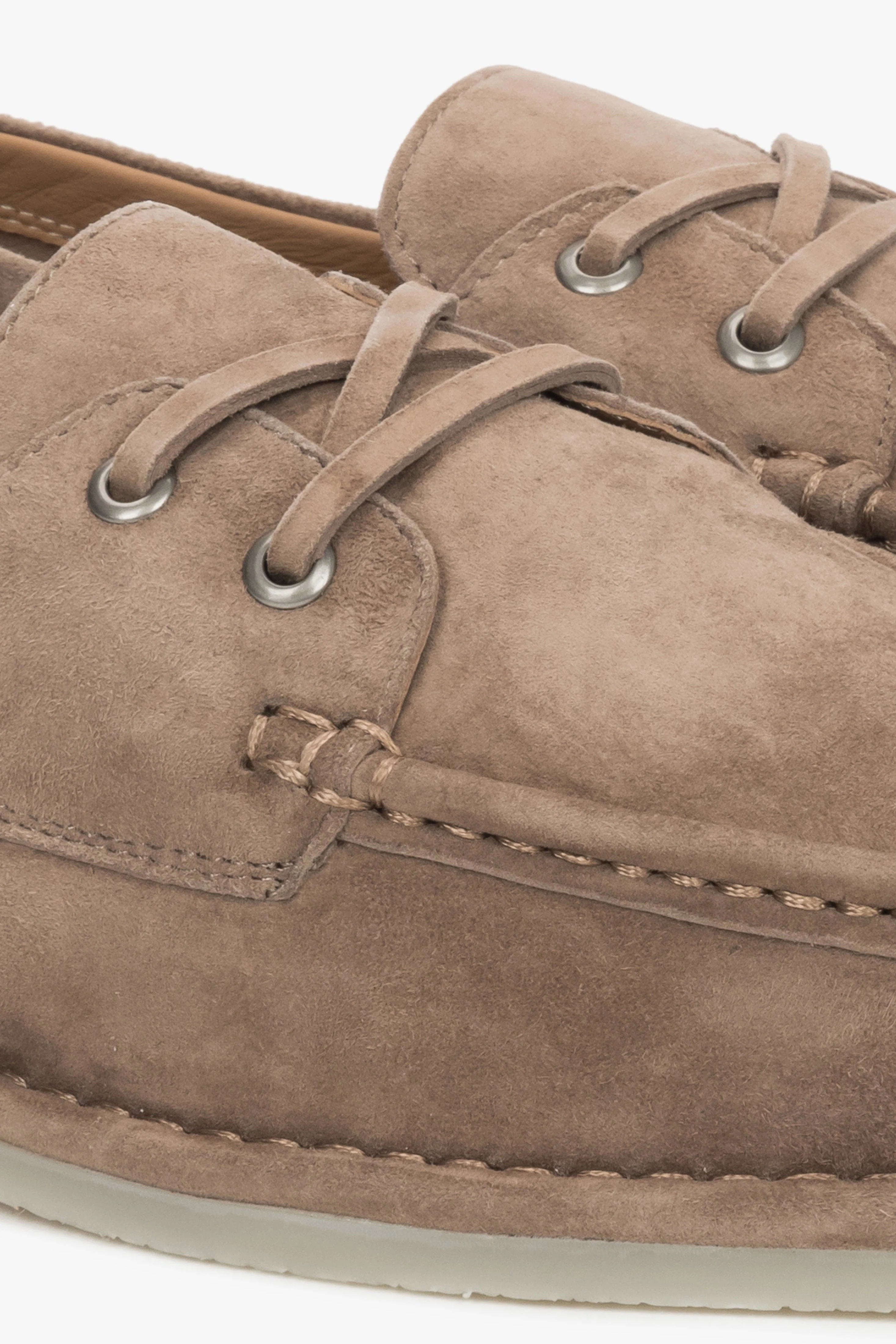 Beżowe sznurowane loafersy damskie z weluru w stylu żeglarskim Estro ER00119012 - Image 6