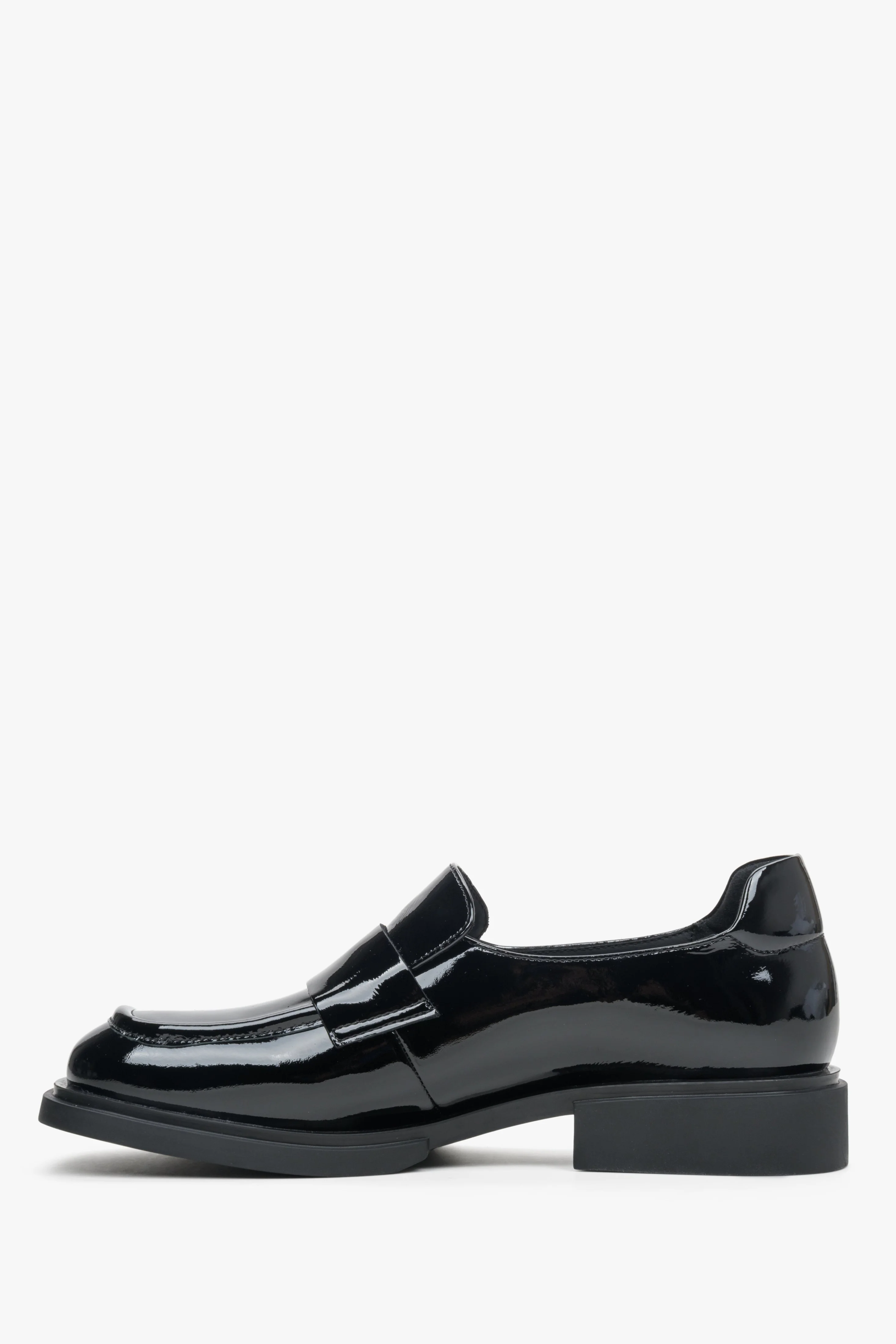 Czarne mokasyny damskie loafersy z lakierowanej skóry naturalnej Estro ER00113590 - Image 3