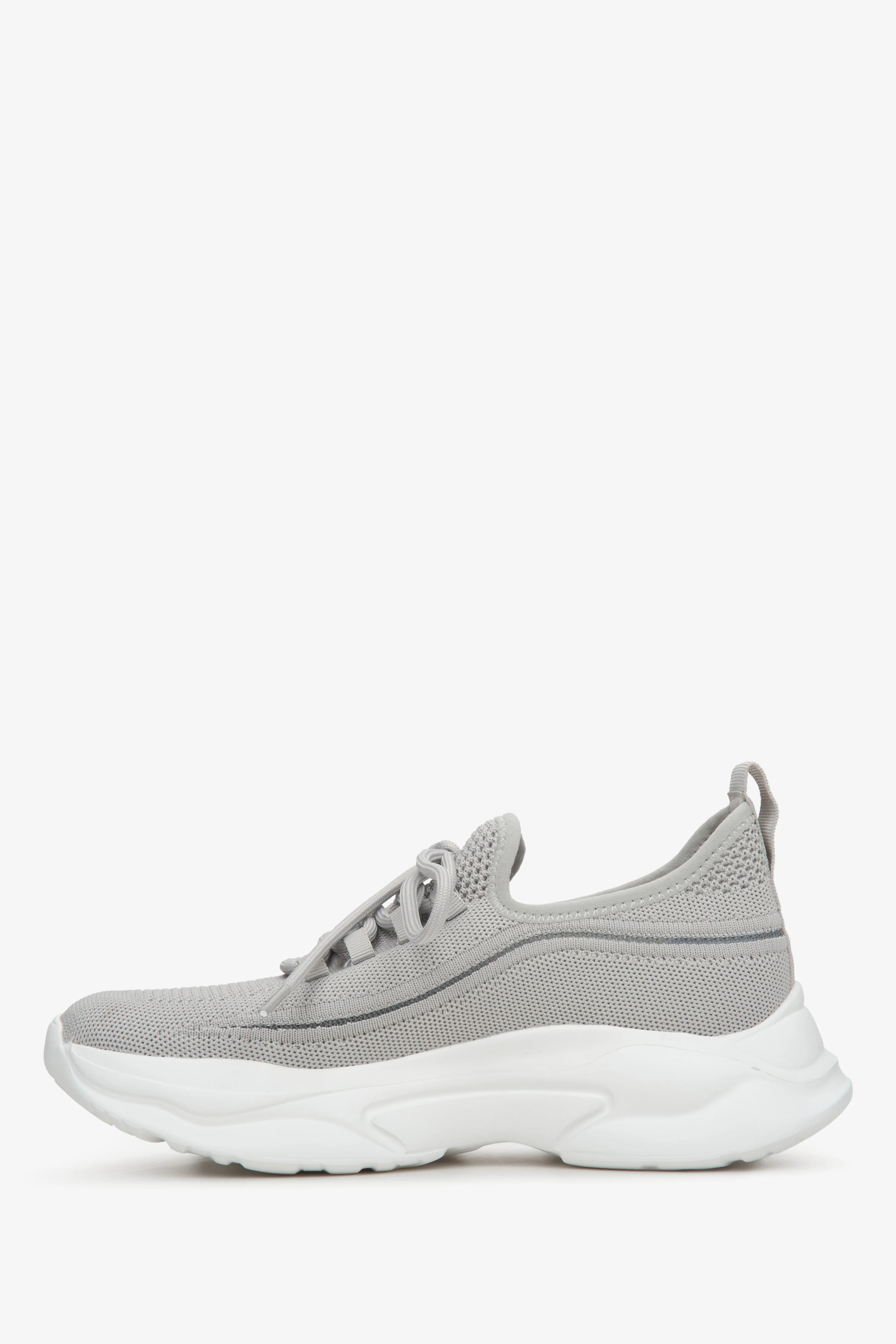 Szare niskie sneakersy damskie z siateczki na elastycznej podeszwie Estro ER00113220 - Image 3