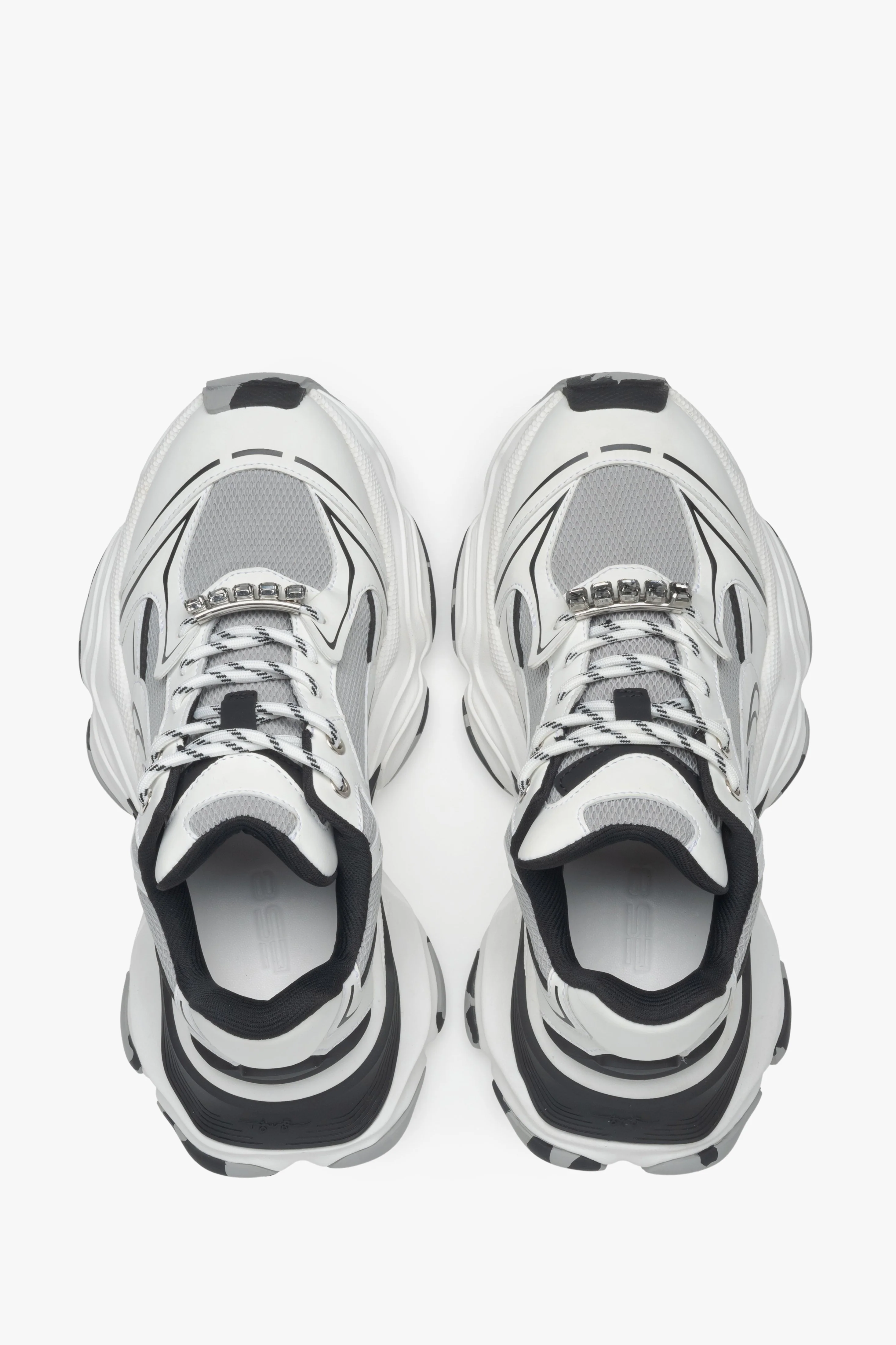 Białe sneakersy damskie z czarnymi detalami i masywną podeszwą ES8 ER00115887 - Image 4