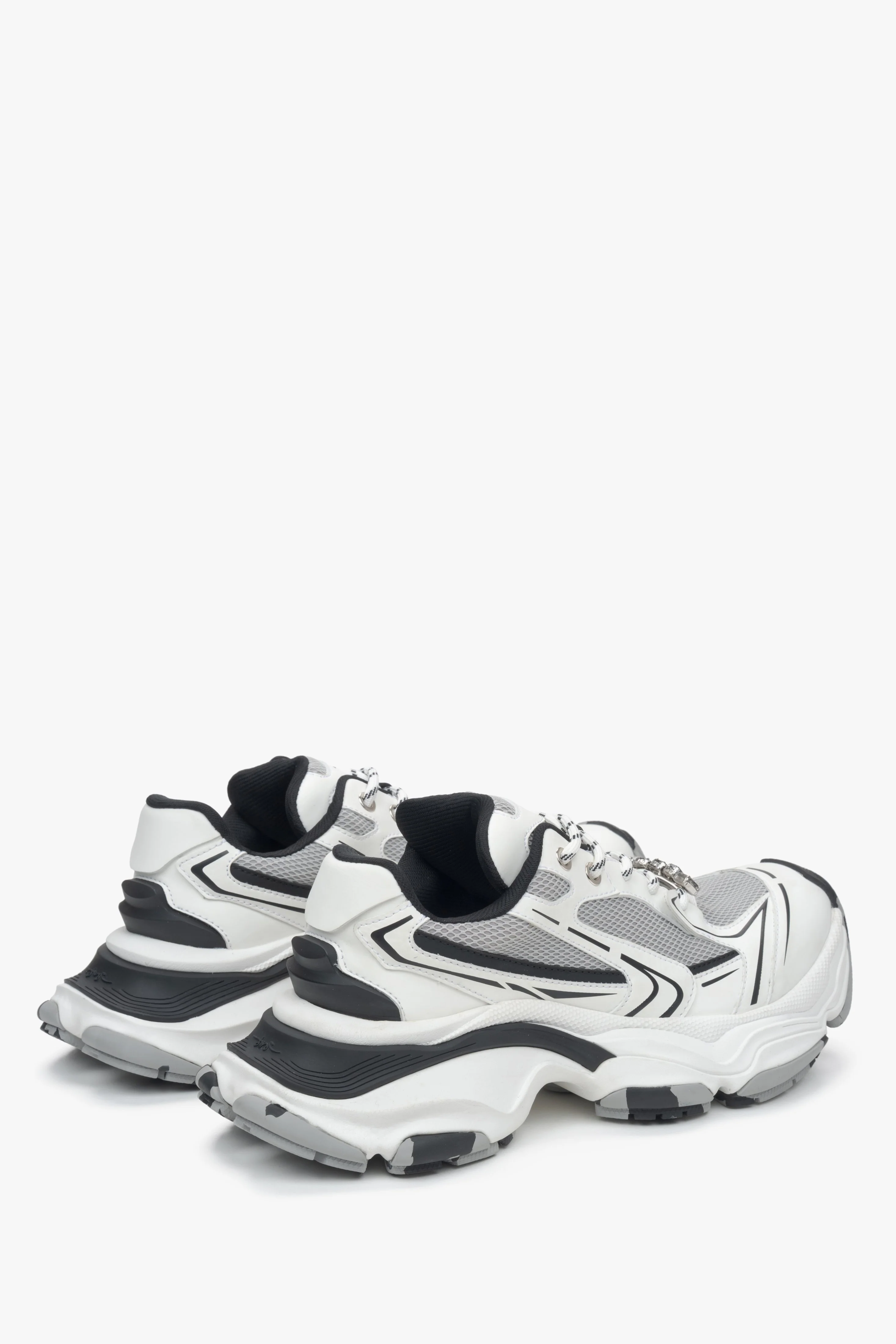 Białe sneakersy damskie z czarnymi detalami i masywną podeszwą ES8 ER00115887 - Image 5