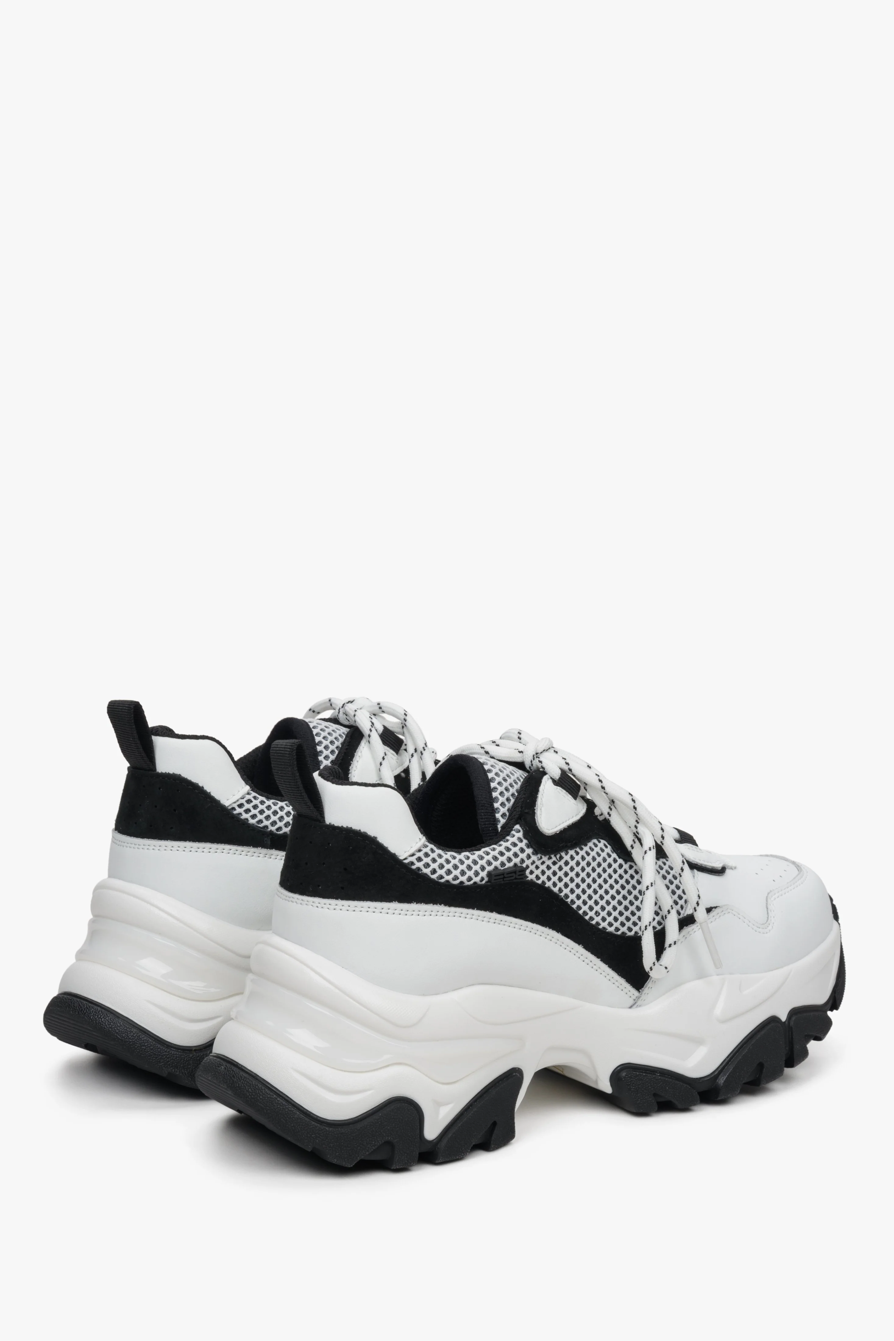Czarno-białe sneakersy damskie ze skóry naturalnej ES 8 ER00112279 - Image 9