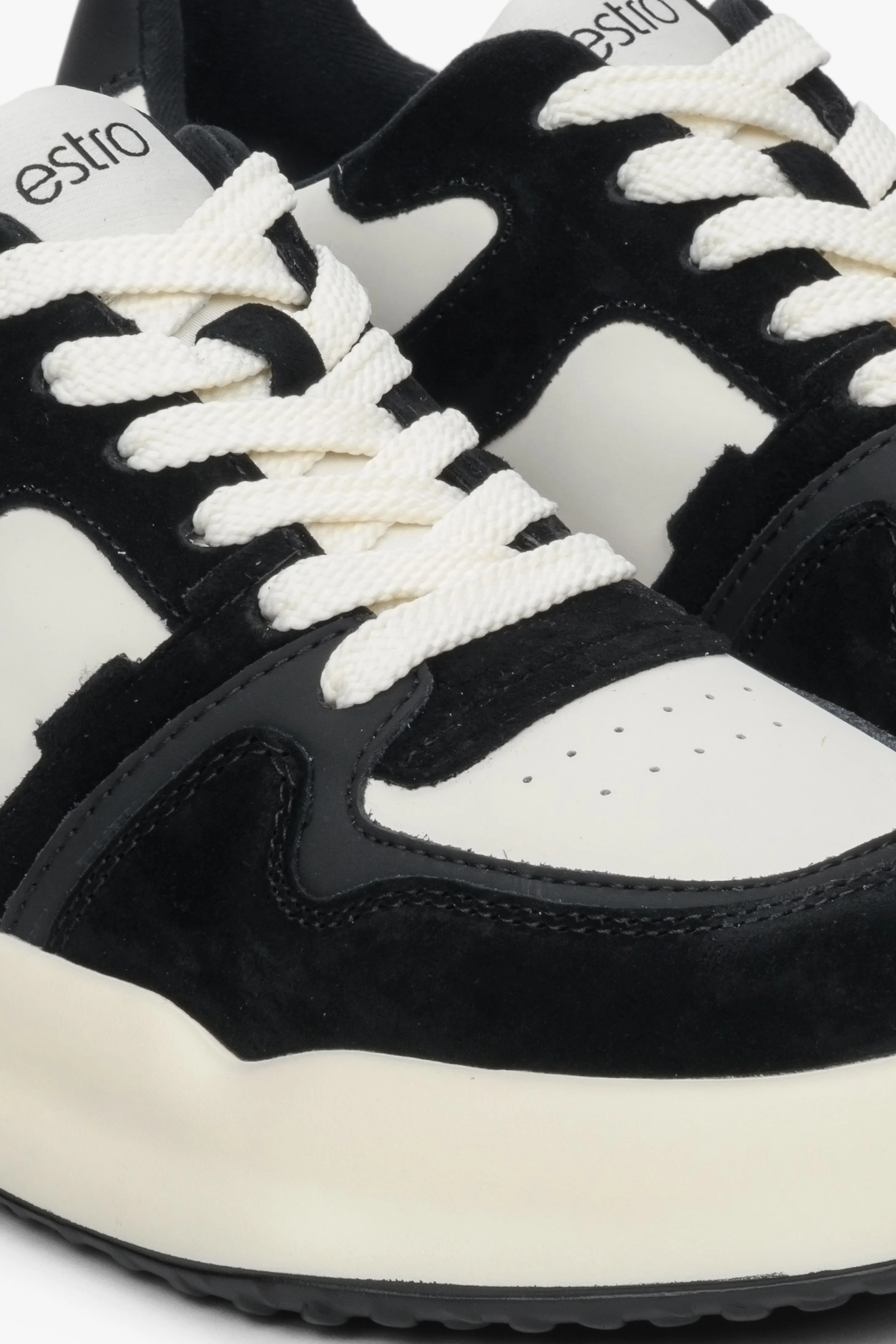 Biało-czarne sneakersy damskie ze skóry i weluru Estro ER00112594 - Image 9