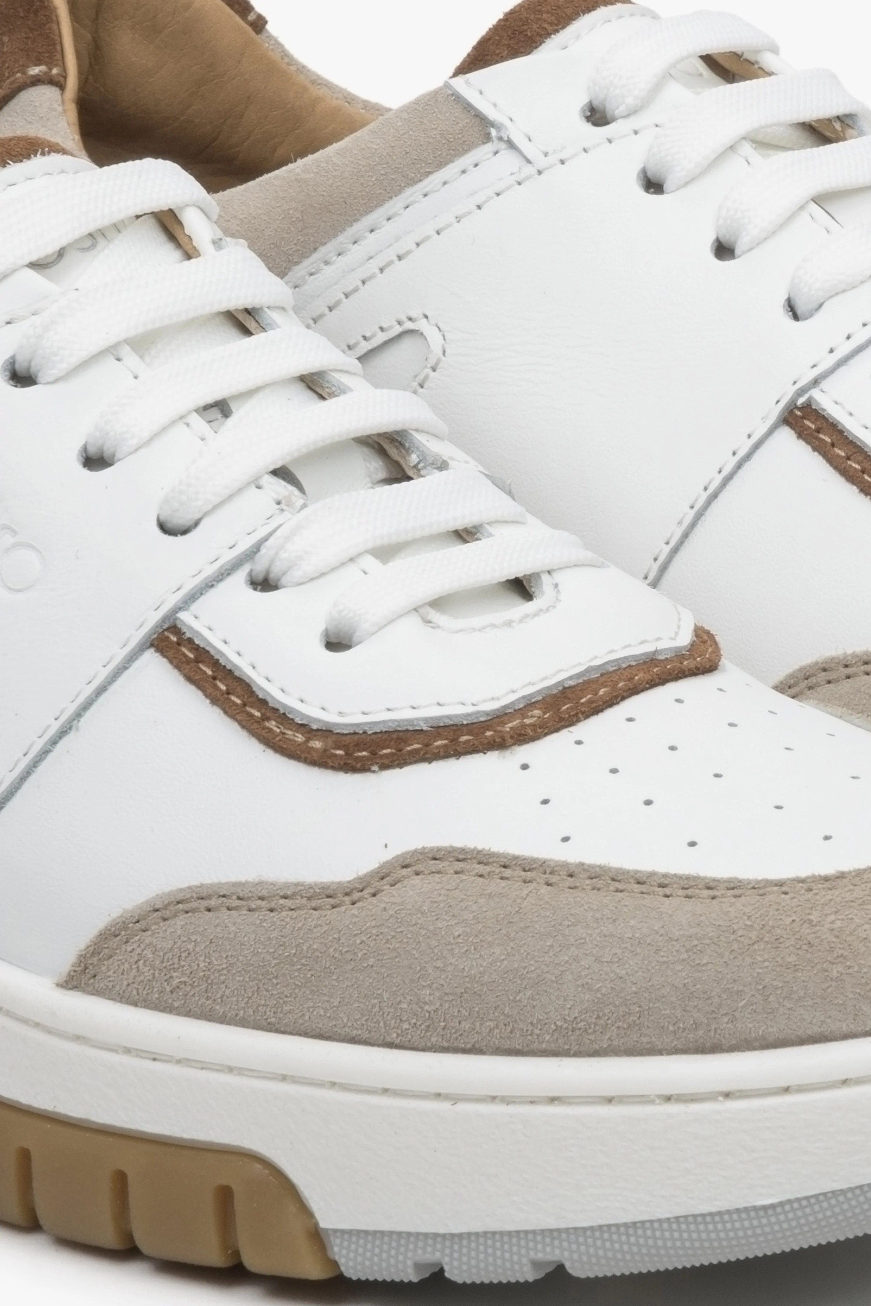 Brązowo-białe sneakersy damskie z łączonych materiałów Estro ER00113517 - Image 8