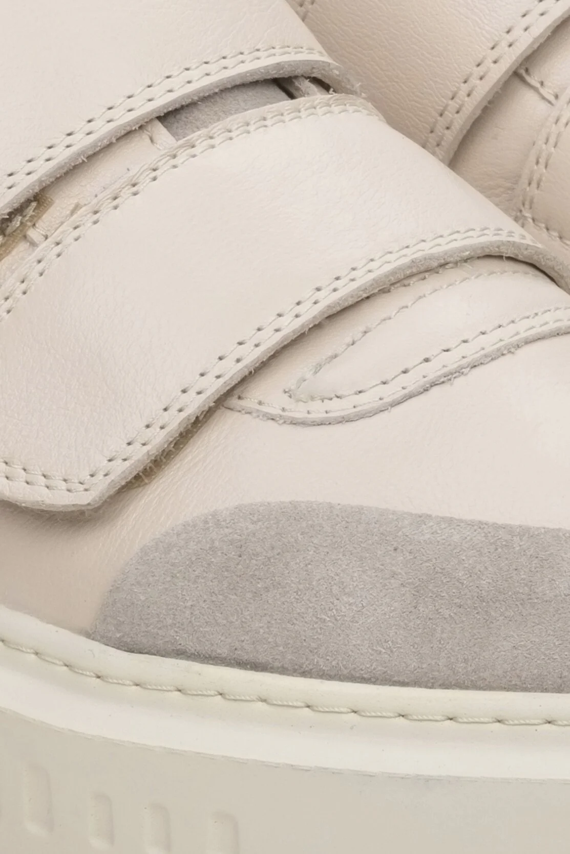 Beżowe skórzane sneakersy damskie na rzepy Estro ER00111763 - Image 9