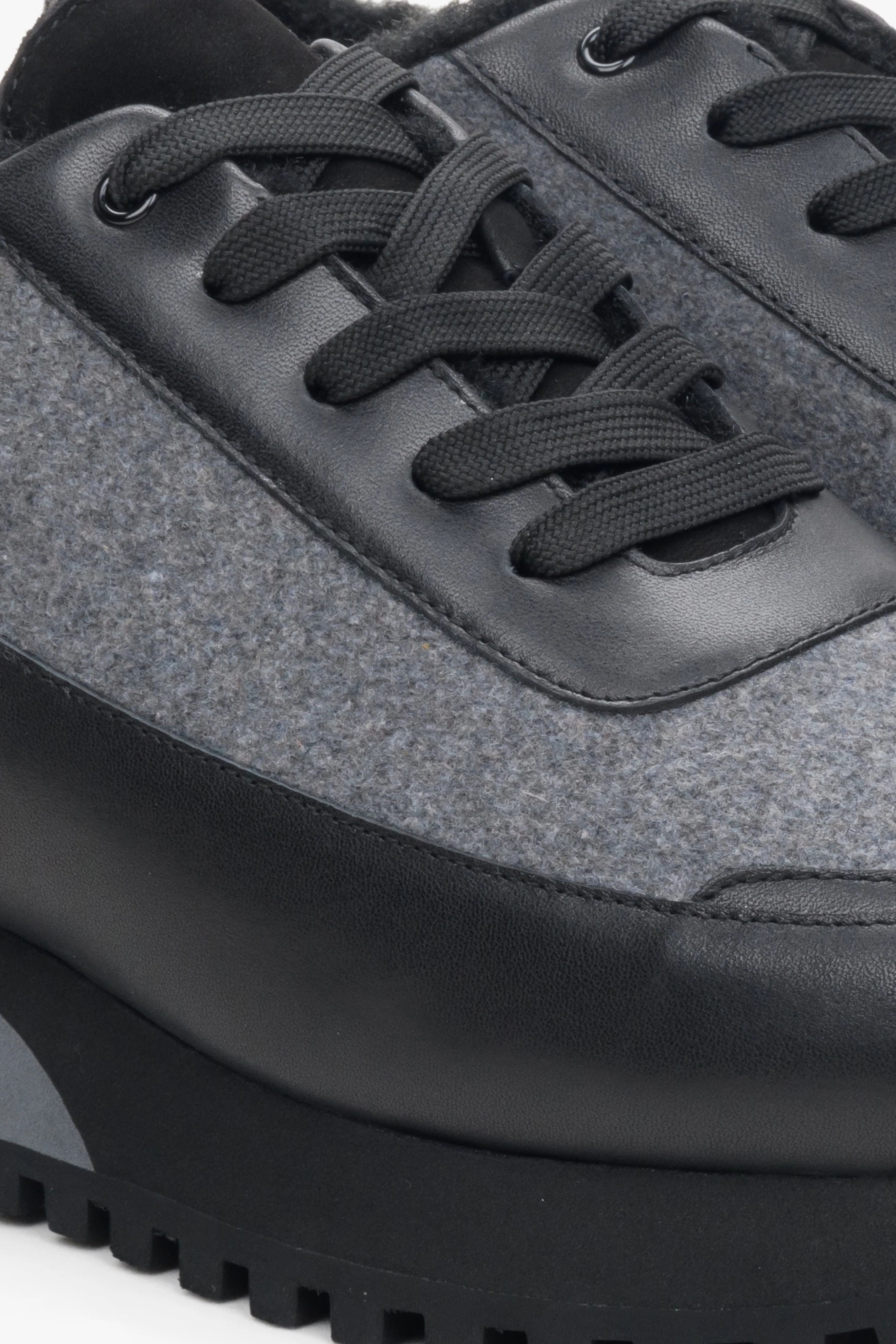 Czarno-szare skórzane sneakersy damskie na zimę z futrzanym wypełnieniem Estro ER00114141 - Image 6