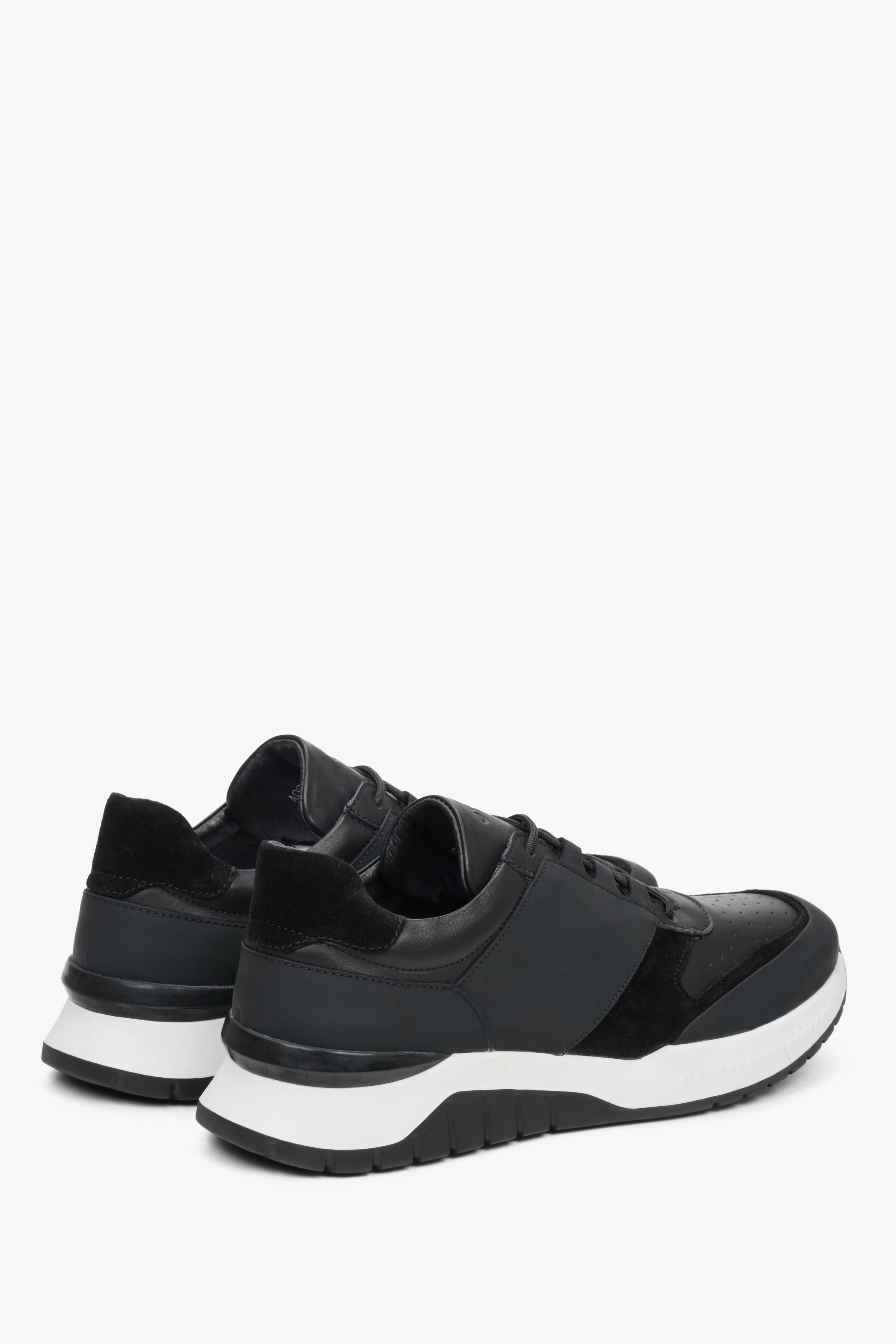 Sneakersy męskie czarno-białe ze skóry naturalnej Estro ER00111828 - Image 5